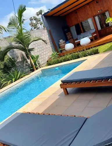 Aerohouse